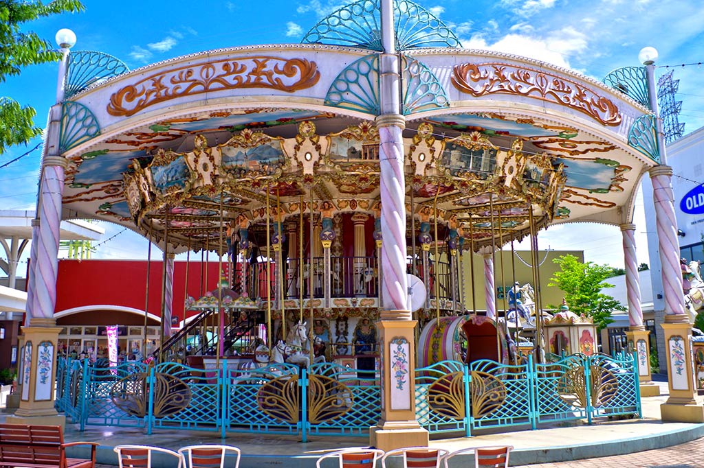 Large-sized and kiosk for Merry-go-round插图1